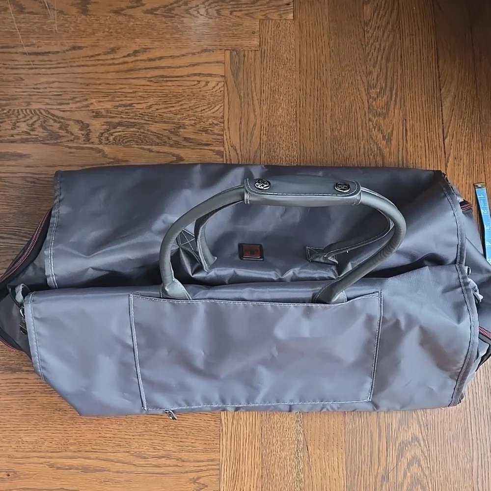 Swiss Tech 2 in 1 Travel Duffel Weekender Lightweight Gym Bag Unisex, Gray